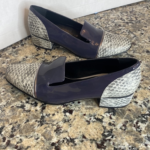 LOGO by Lori Goldstein Mixed Media Slip-On Loafers Snake Combo 10 - Picture 4 of 12